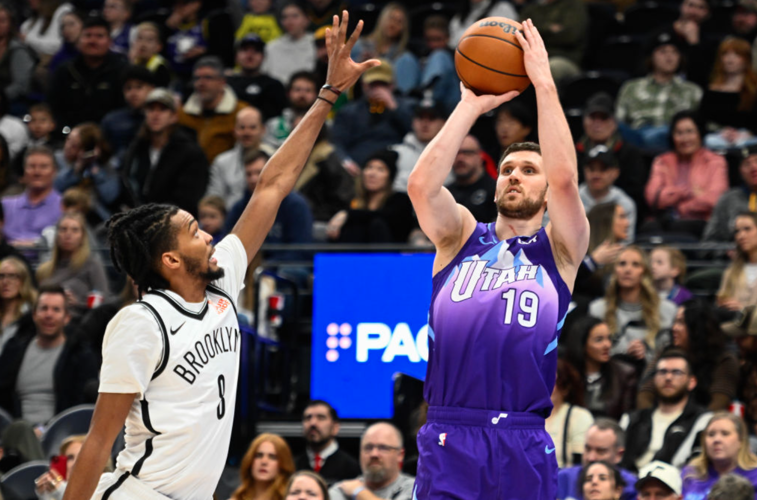 Юта з Михайлюком в овертаймі обіграла Бруклін, Сакраменто без Михайлюка переміг Чикаго: результати НБА